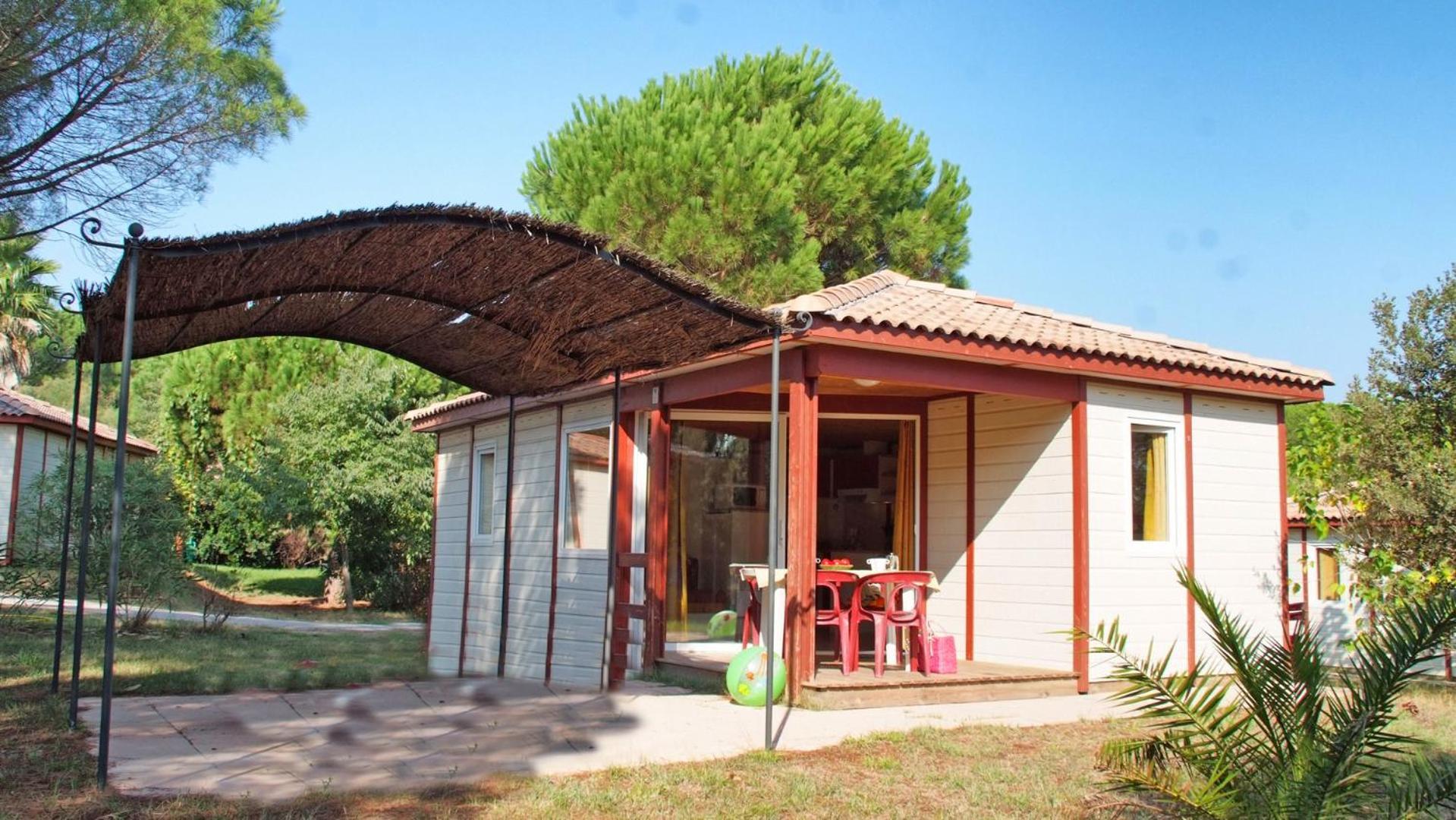 Camping Les Cigales Le Muy Bilik gambar